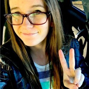 Meet your Posher, Tiffany